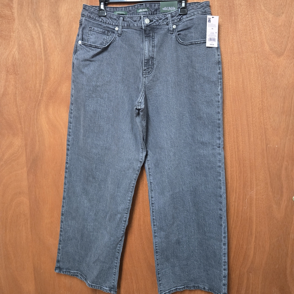 NWT Wild Faber Women's High Rise baggy gray Jeans size 14 31.5 inseam